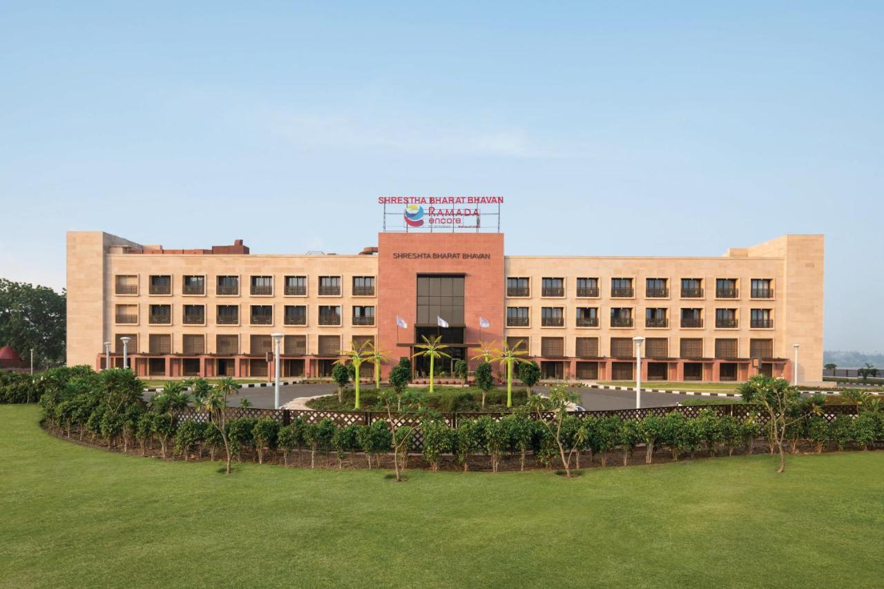 Ramada Encore By Wyndham Statue Of Unity Kevadia Extérieur photo