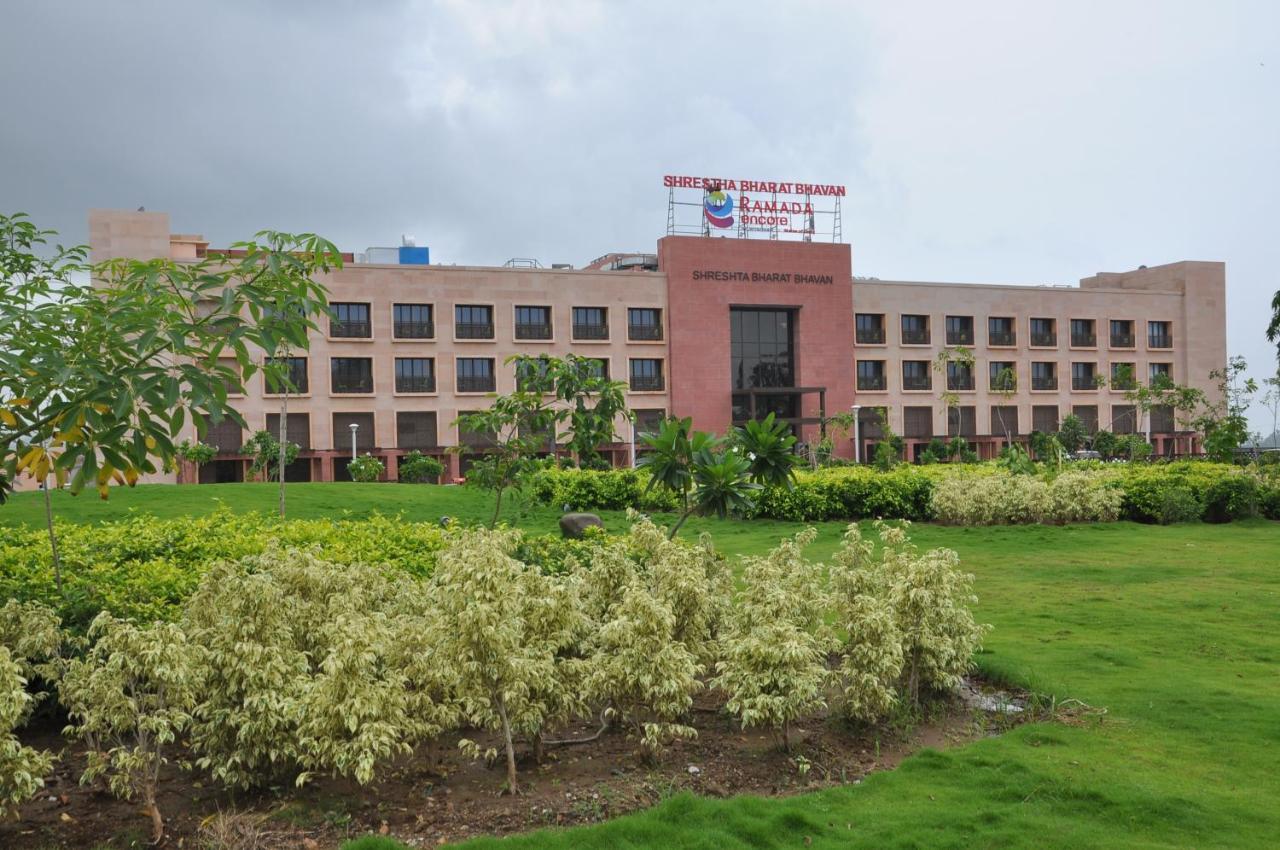 Ramada Encore By Wyndham Statue Of Unity Kevadia Extérieur photo